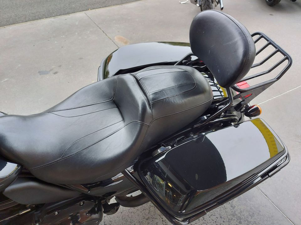 HARLEY-DAVIDSON TOURING STREET GLIDE 1923 ST 4