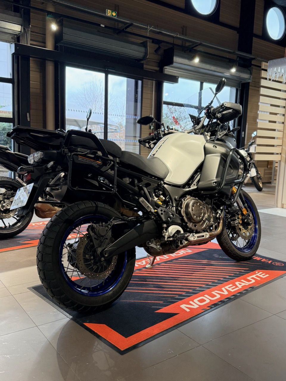 YAMAHA XTZ 1200 SUPER TENERE 4