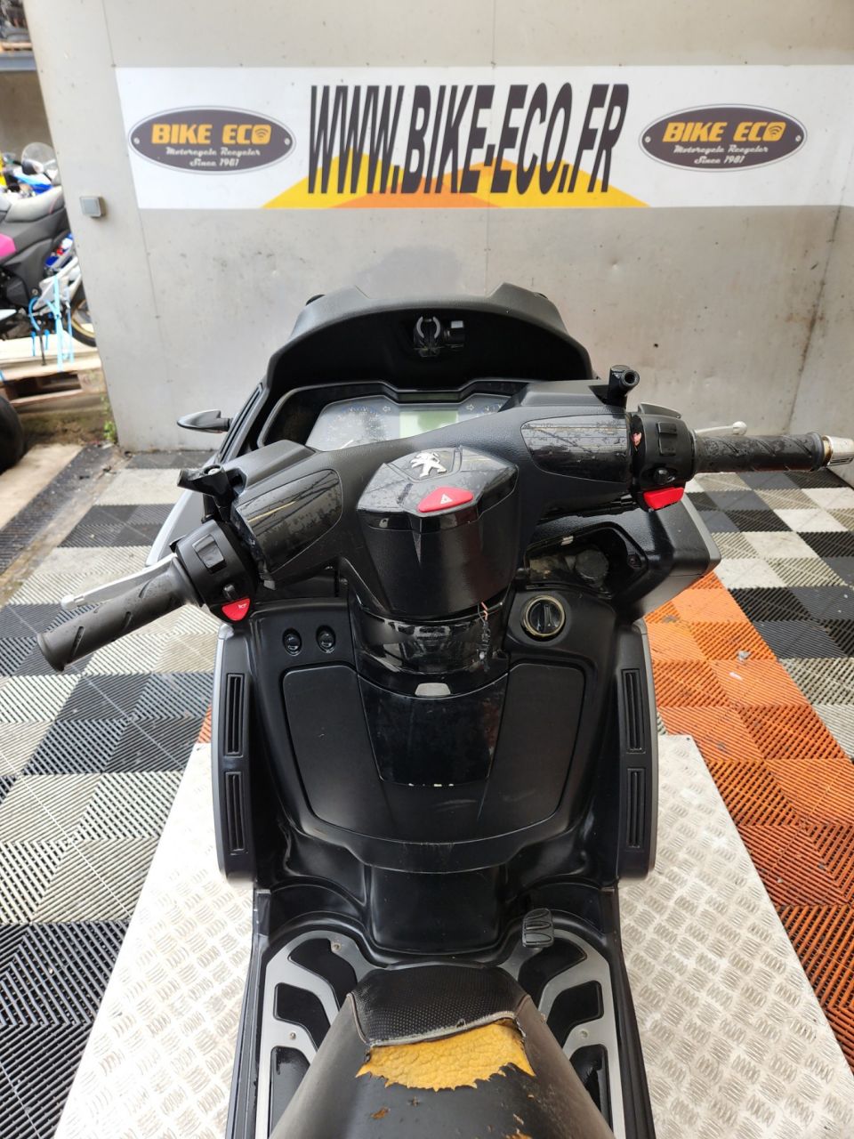 PEUGEOT METROPOLIS 400 4