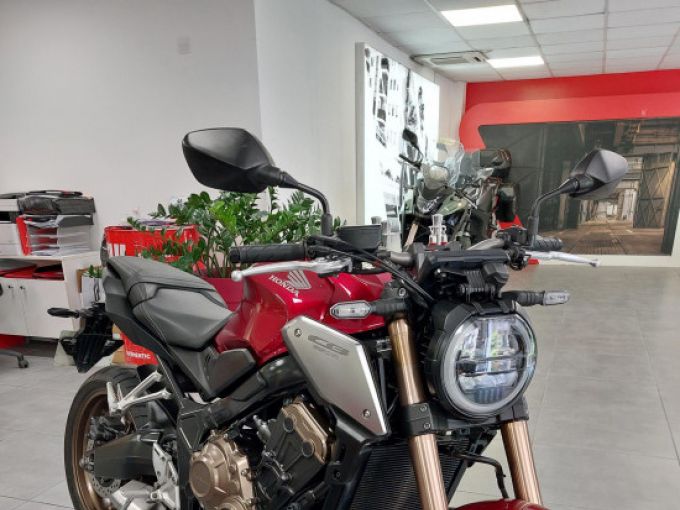 HONDA CB650R Neo Sports Café 4