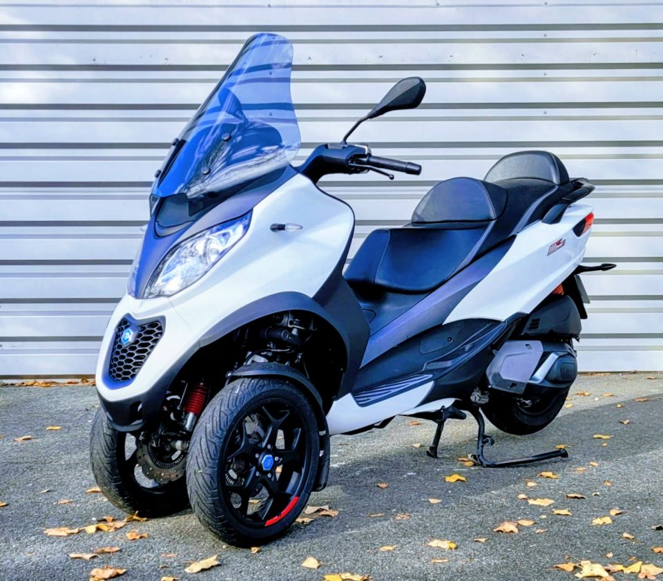 PIAGGIO MP3 400 HPE MY22 4