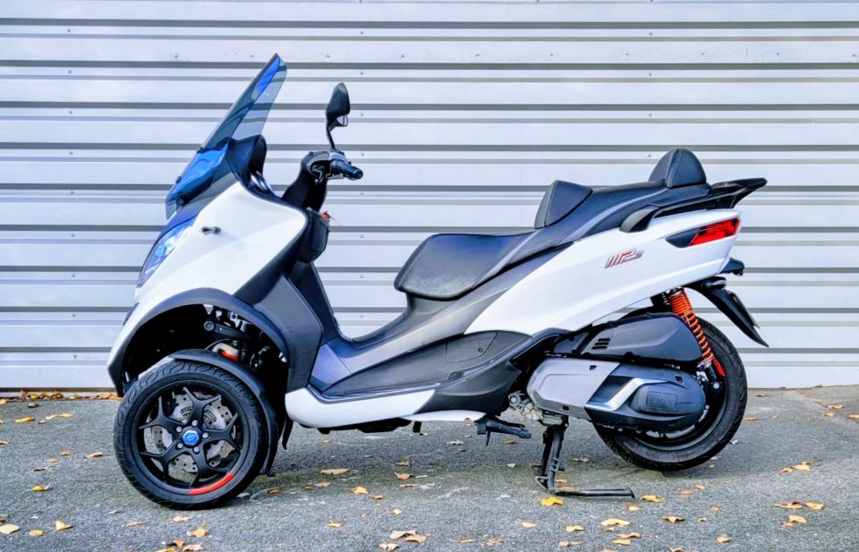 PIAGGIO MP3 400 HPE MY22 4