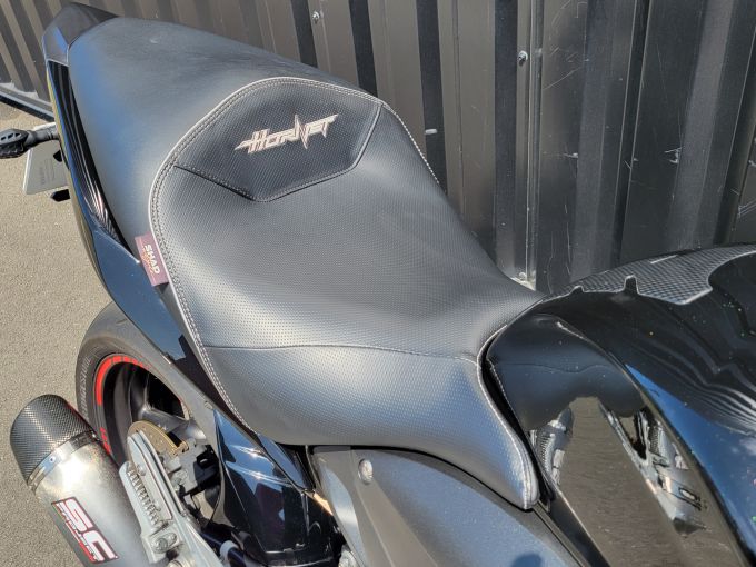 HONDA CB 600 F HORNET 4