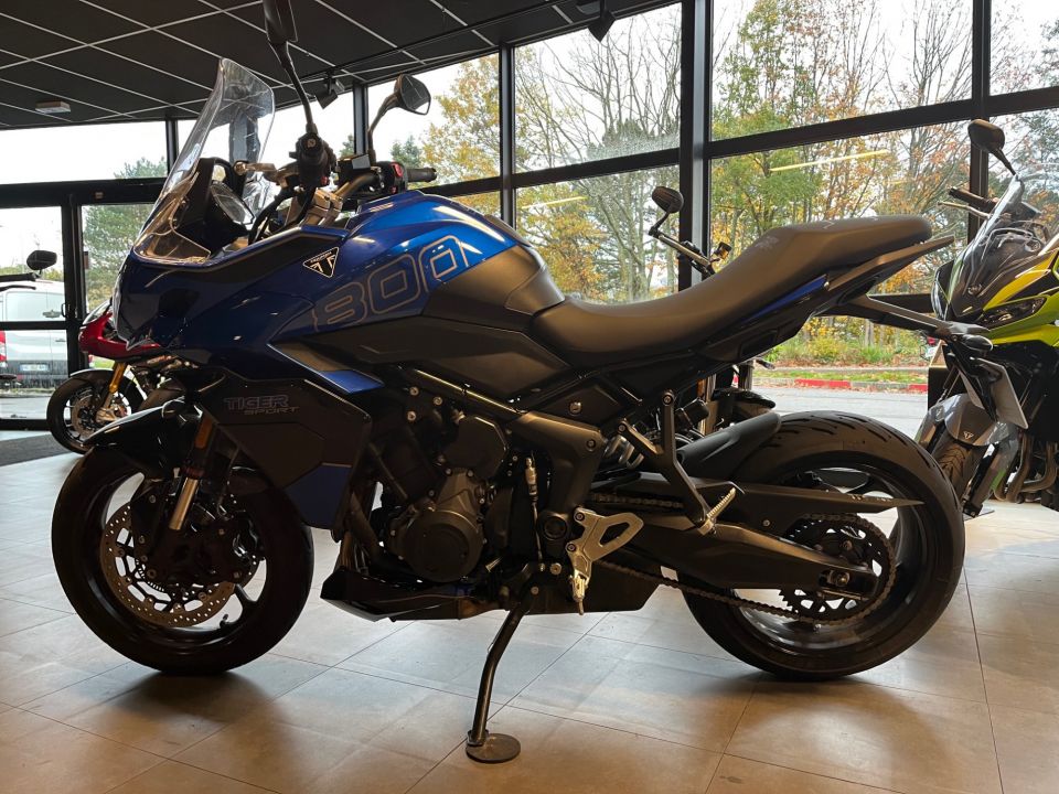 TRIUMPH 800 TIGER SPORT 4