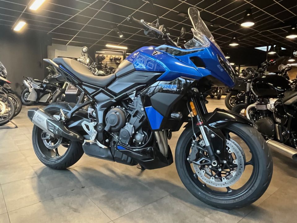 TRIUMPH 800 TIGER SPORT 4