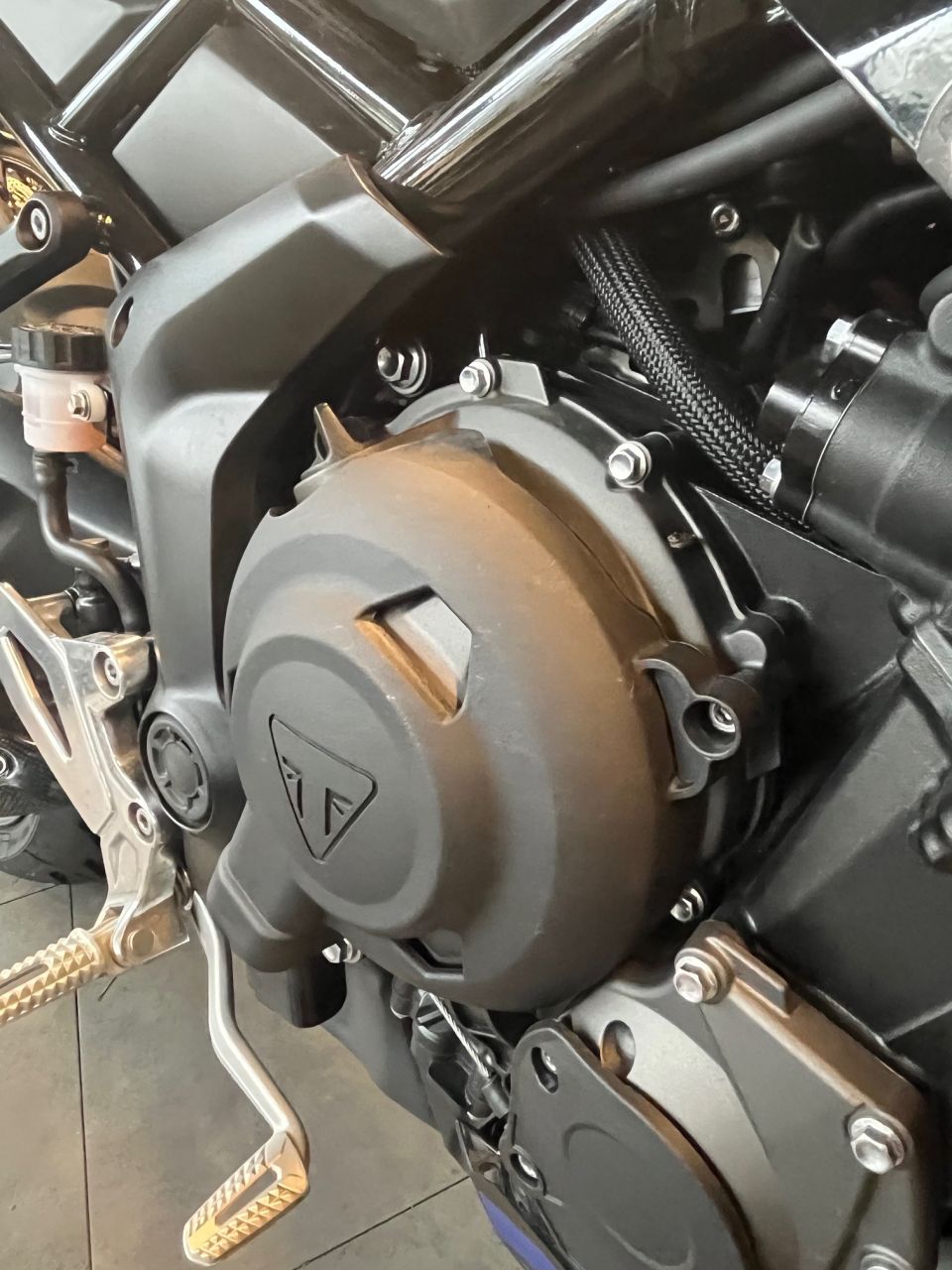 TRIUMPH 800 TIGER SPORT 4