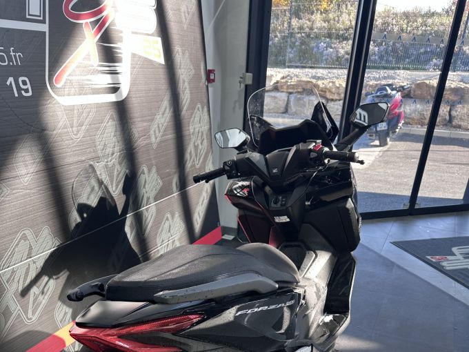 HONDA NSS FORZA 350 4