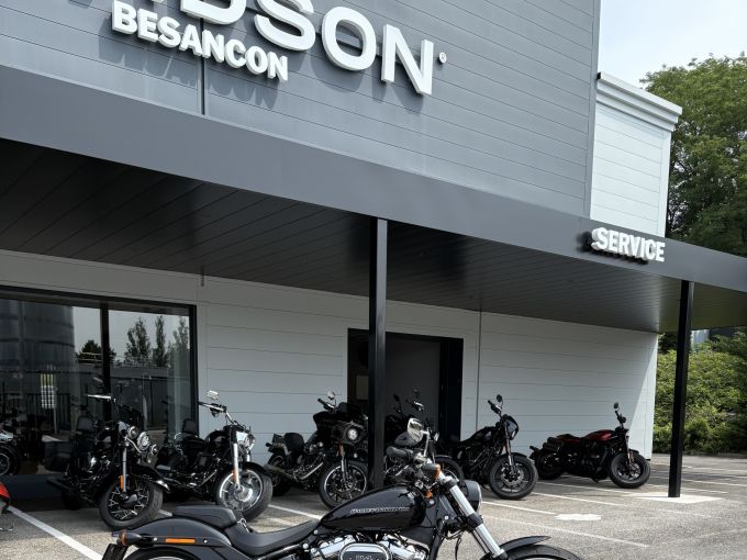 HARLEY-DAVIDSON SOFTAIL BREAKOUT 1868 4