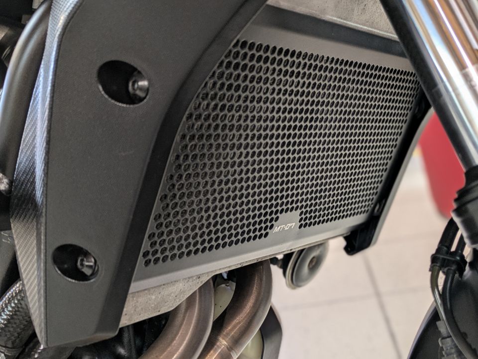 YAMAHA MT-07 (47.5CV) 4