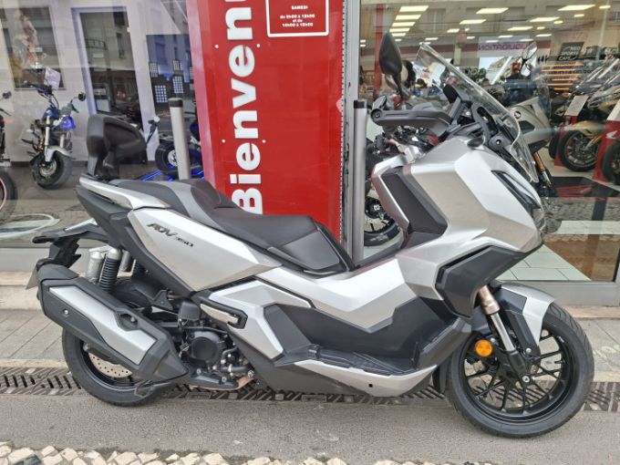 HONDA ADV 350 4