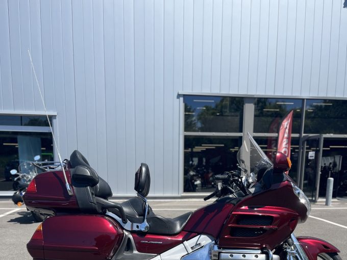 HONDA GL1800 GOLDWING 4