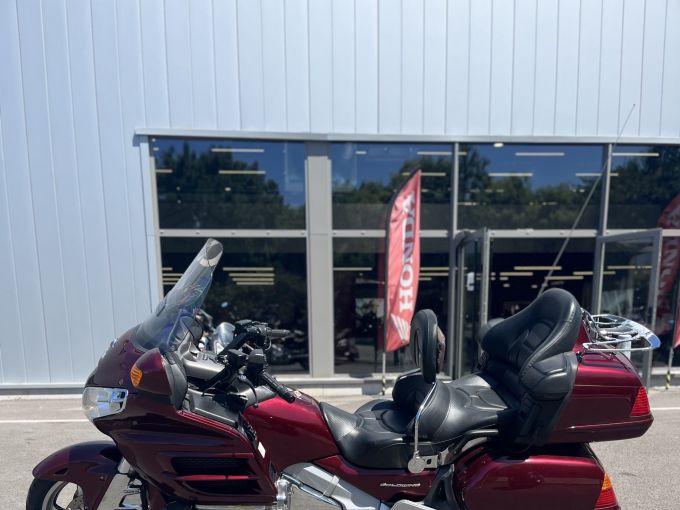 HONDA GL1800 GOLDWING 4