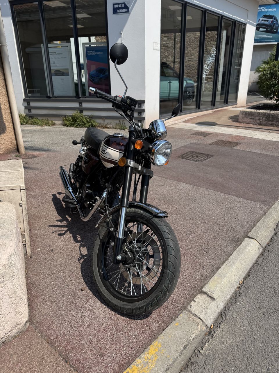 MASH SEVENTY FIVE125 4