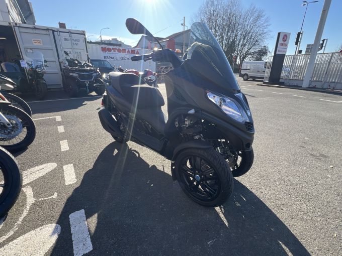 PIAGGIO MP3 310 HPE SPORT 4