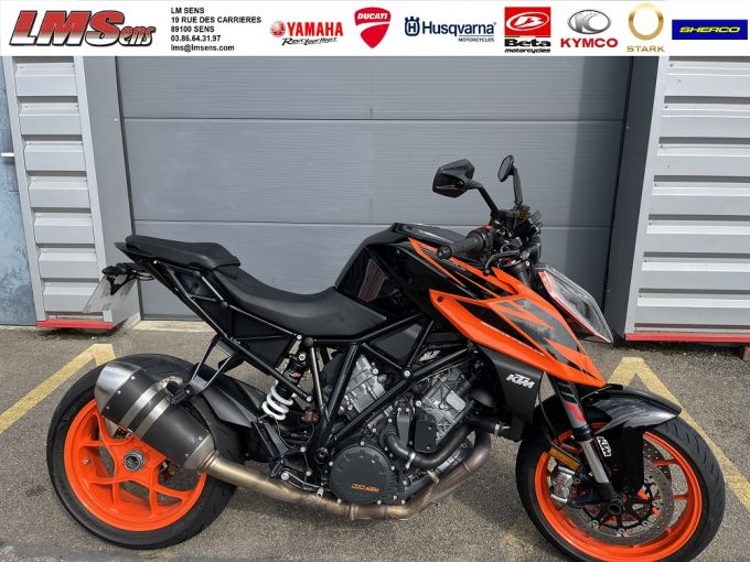KTM 1290 SUPER DUKE R 4