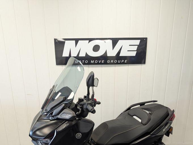 YAMAHA XMAX 125 TECH MAX 4