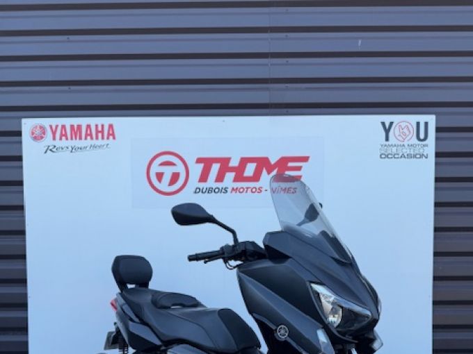 YAMAHA XMAX 125 4