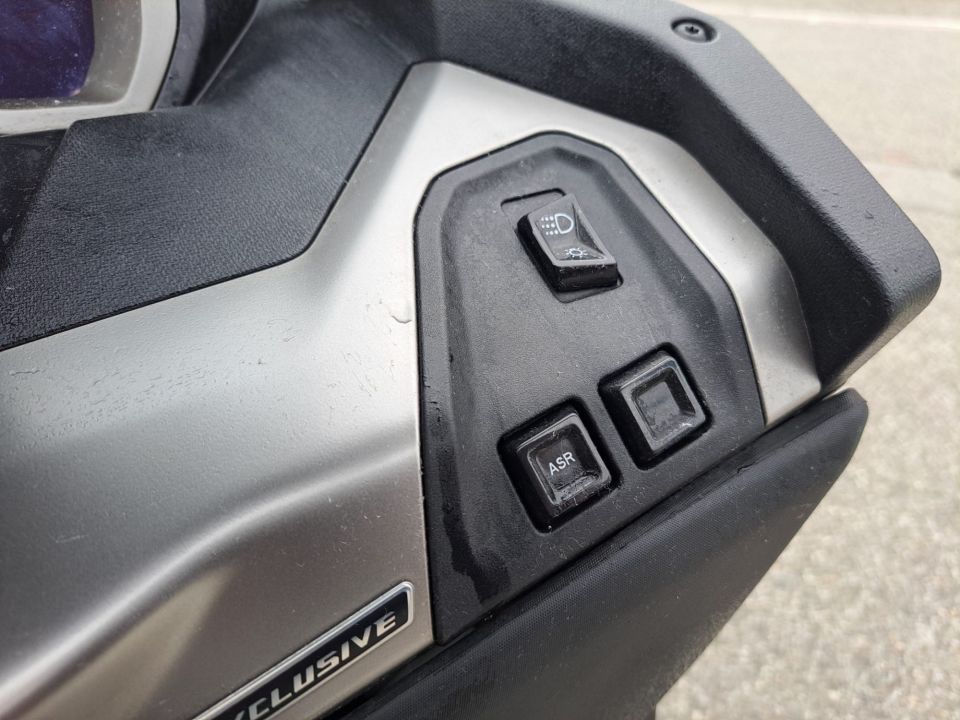 PIAGGIO MP3 530 HPE EXCLUSIVE 4