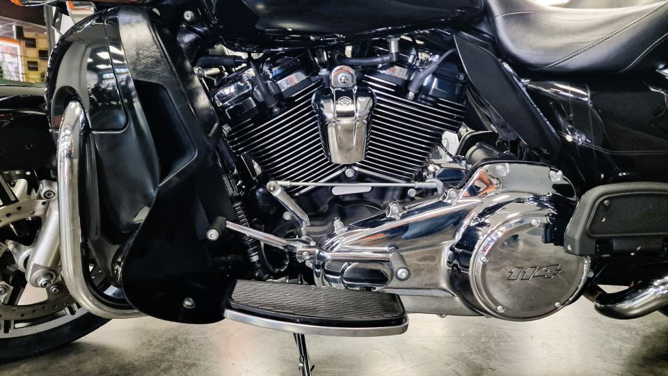 HARLEY-DAVIDSON TOURING ROAD GLIDE 1868 ULTRA 4