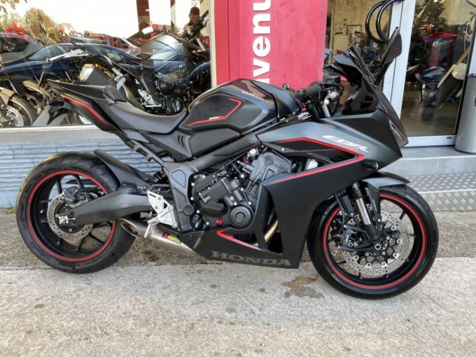 HONDA CBR650R 4