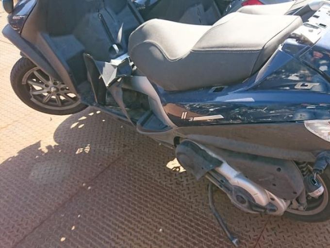 PIAGGIO MP3 400 LT 4