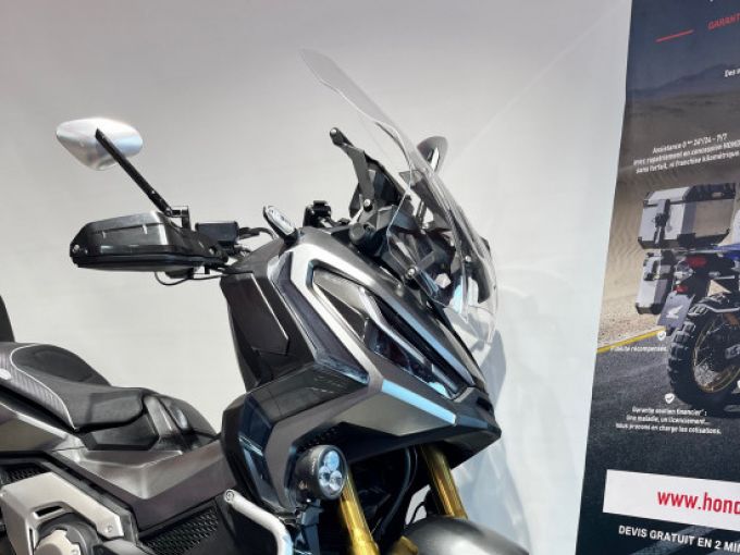 HONDA X-ADV 750 4