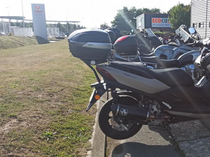 YAMAHA TRICITY 300 4