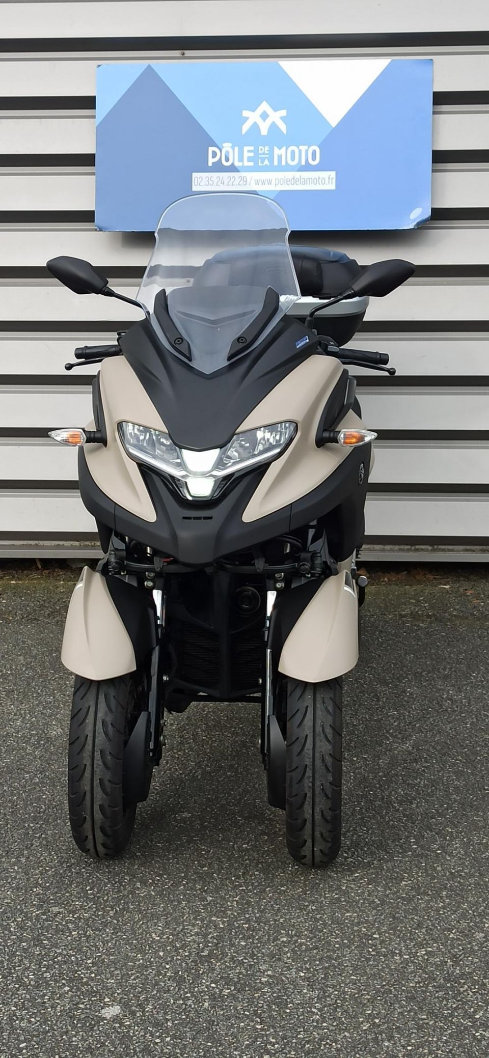 YAMAHA TRICITY 300 4