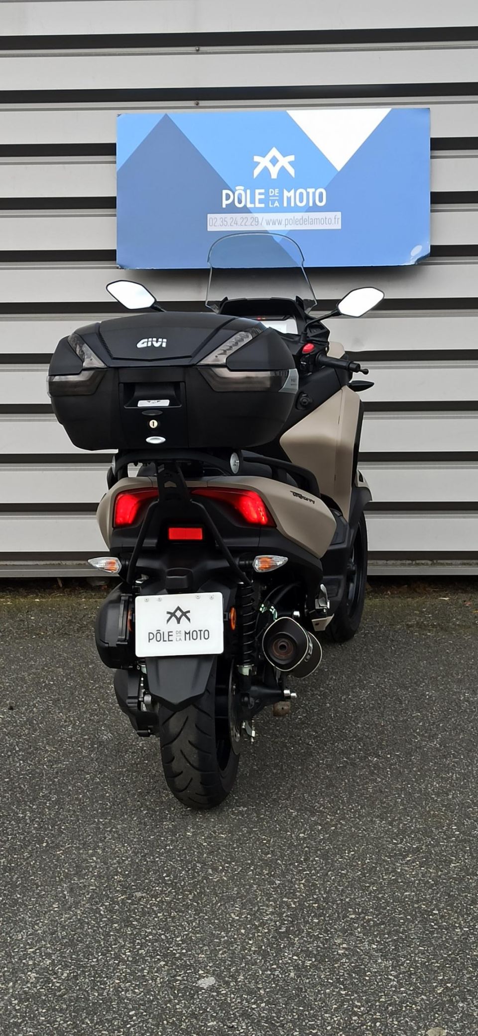 YAMAHA TRICITY 300 4