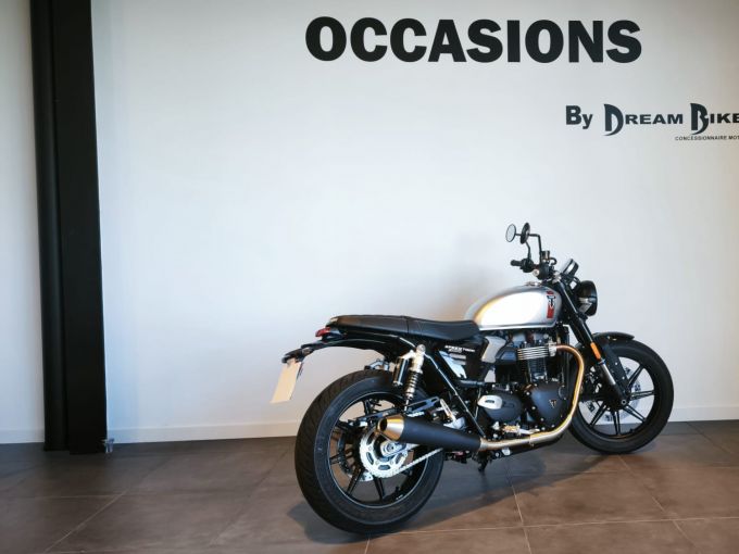 TRIUMPH SPEED TWIN 900 4