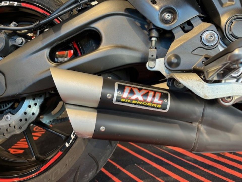 YAMAHA MT-07 (47.5CV) 4