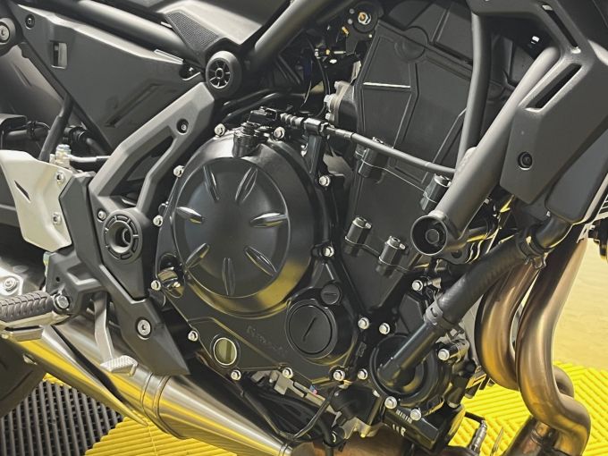 KAWASAKI Z 650 4