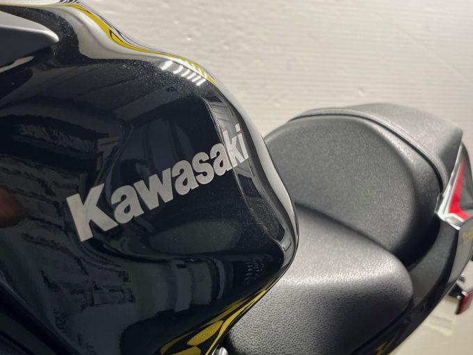 KAWASAKI Z 650 4