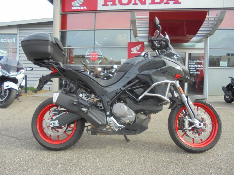 DUCATI MULTISTRADA V2 S 4