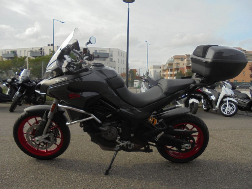DUCATI MULTISTRADA V2 S 4