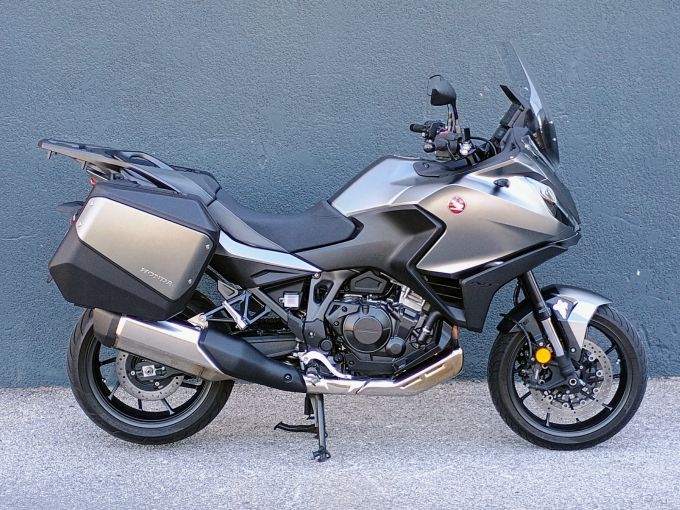 HONDA NT 1100 4