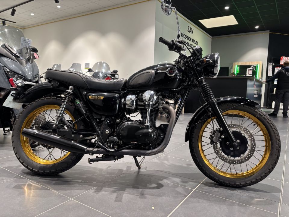 KAWASAKI W 800 4