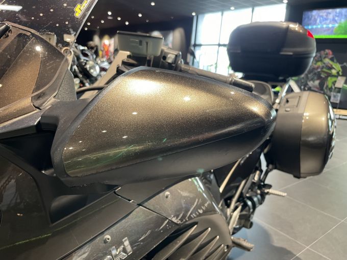 KAWASAKI GTR 1400 4