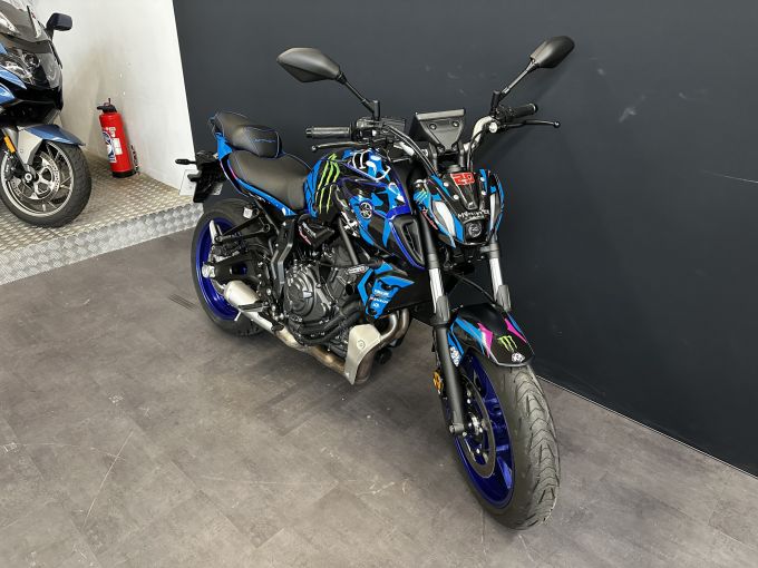 YAMAHA MT-07 (47.5CV) 4