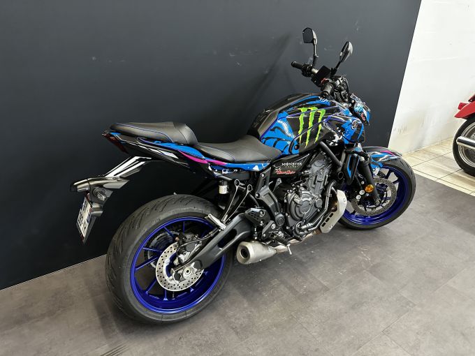 YAMAHA MT-07 (47.5CV) 4