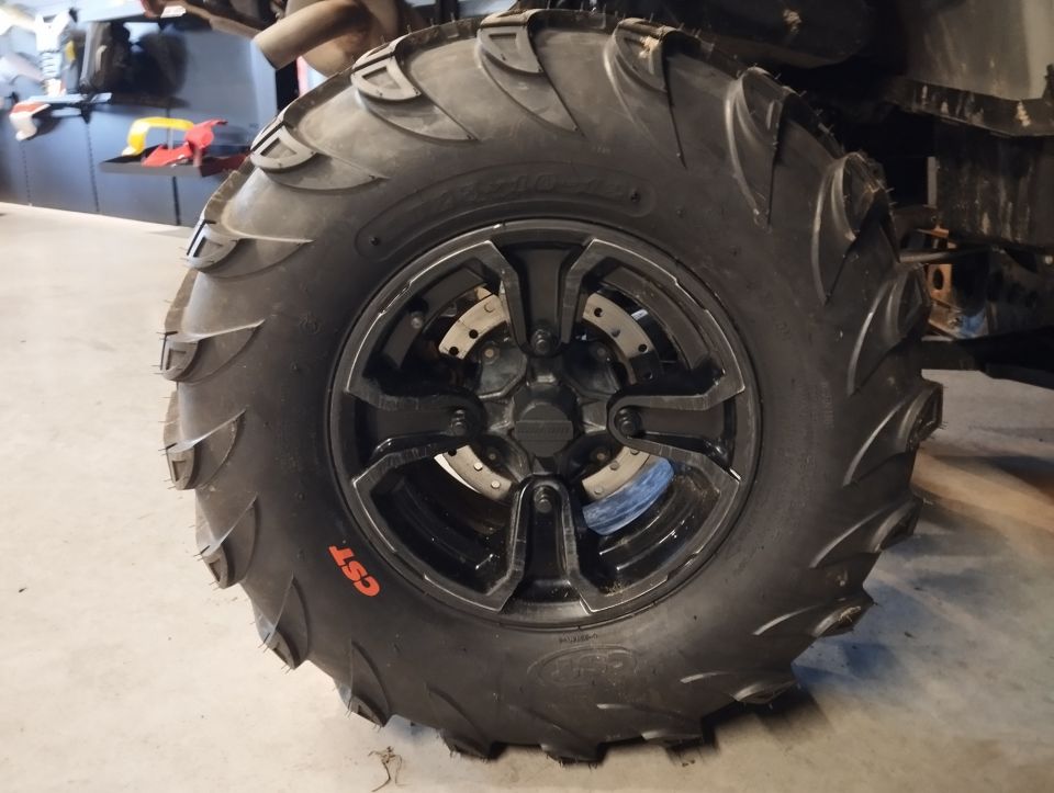 CAN-AM OUTLAN MAX450L 4