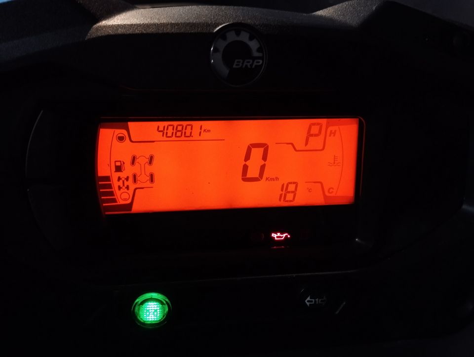 CAN-AM OUTLAN MAX450L 4