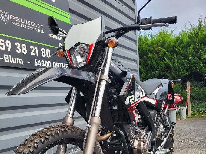RIEJU MR 125 LC 4