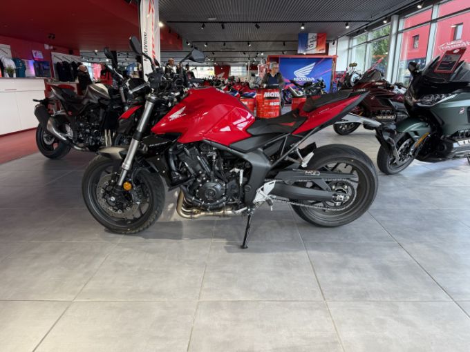 HONDA CB 1000 Hornet 4