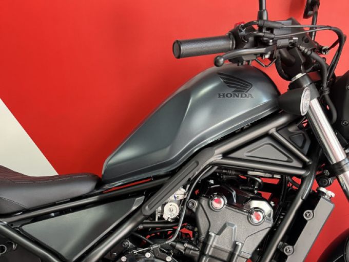 HONDA CMX 500 REBEL 4