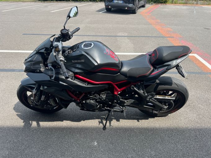 KAWASAKI Z 1000 H2 4