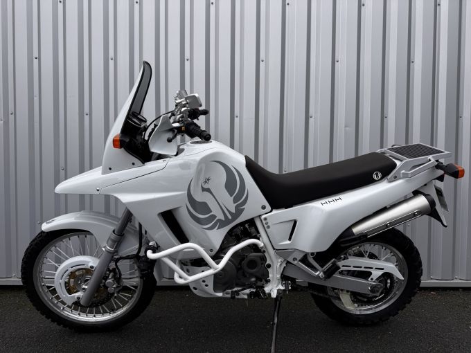 SUZUKI DR 800 4