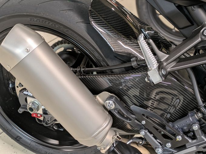 YAMAHA MT-10 4