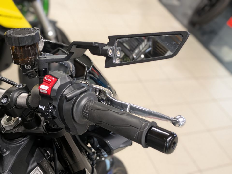 YAMAHA MT-10 4
