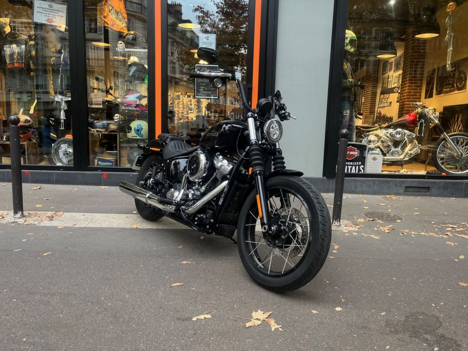 HARLEY-DAVIDSON SOFTAIL STREET BOB 1923 4